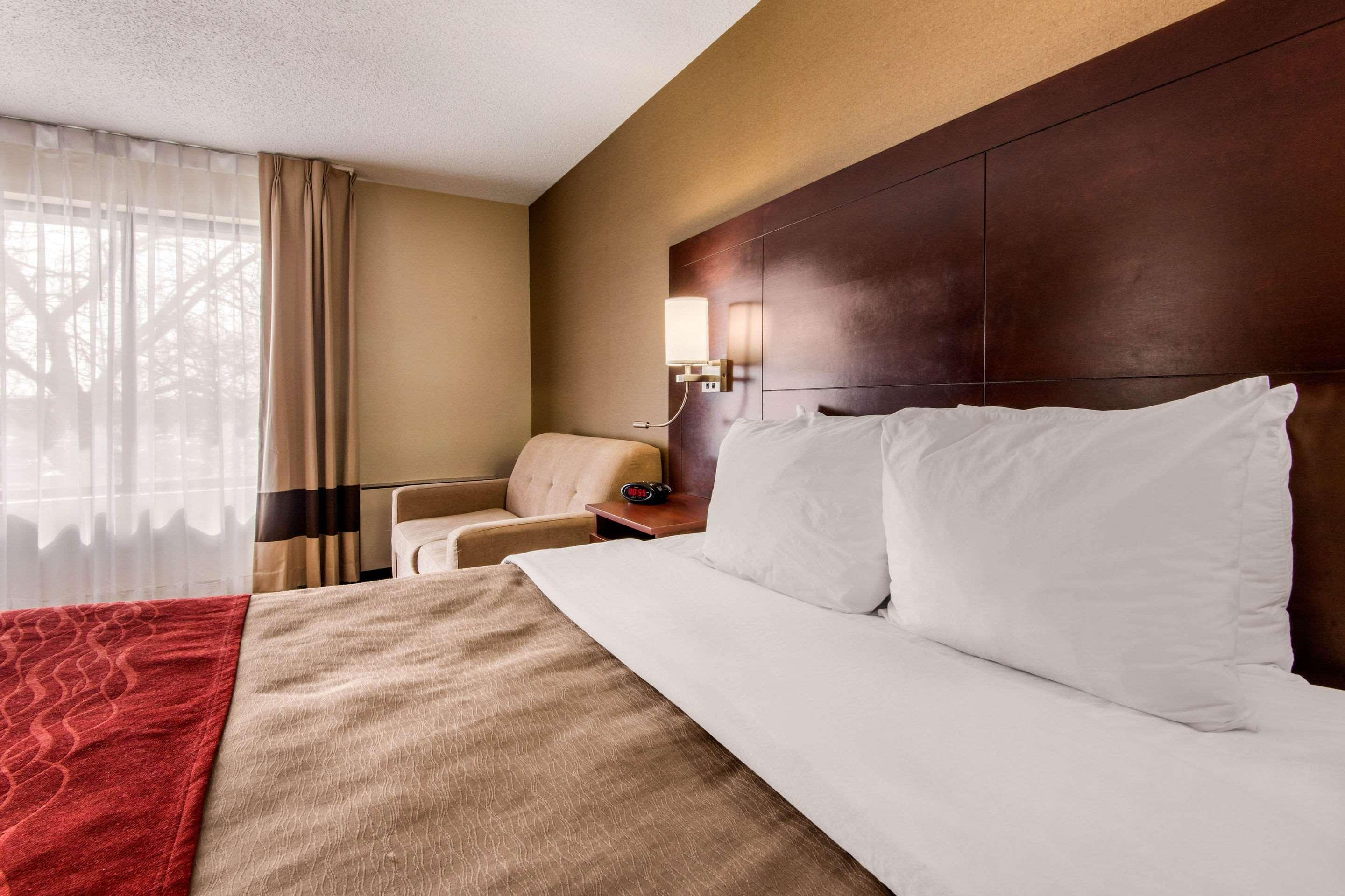 Comfort Airport West Inn