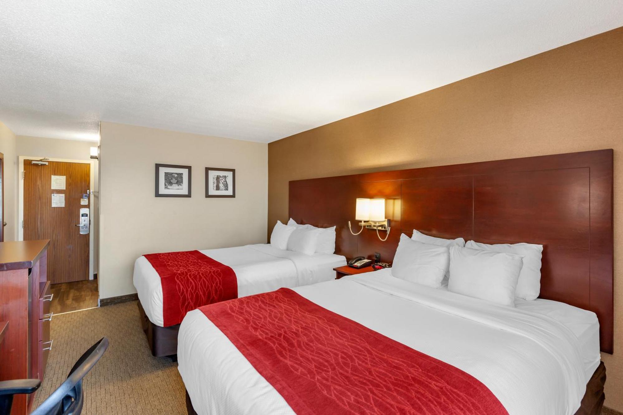 Inn Comfort Airport West Mississauga