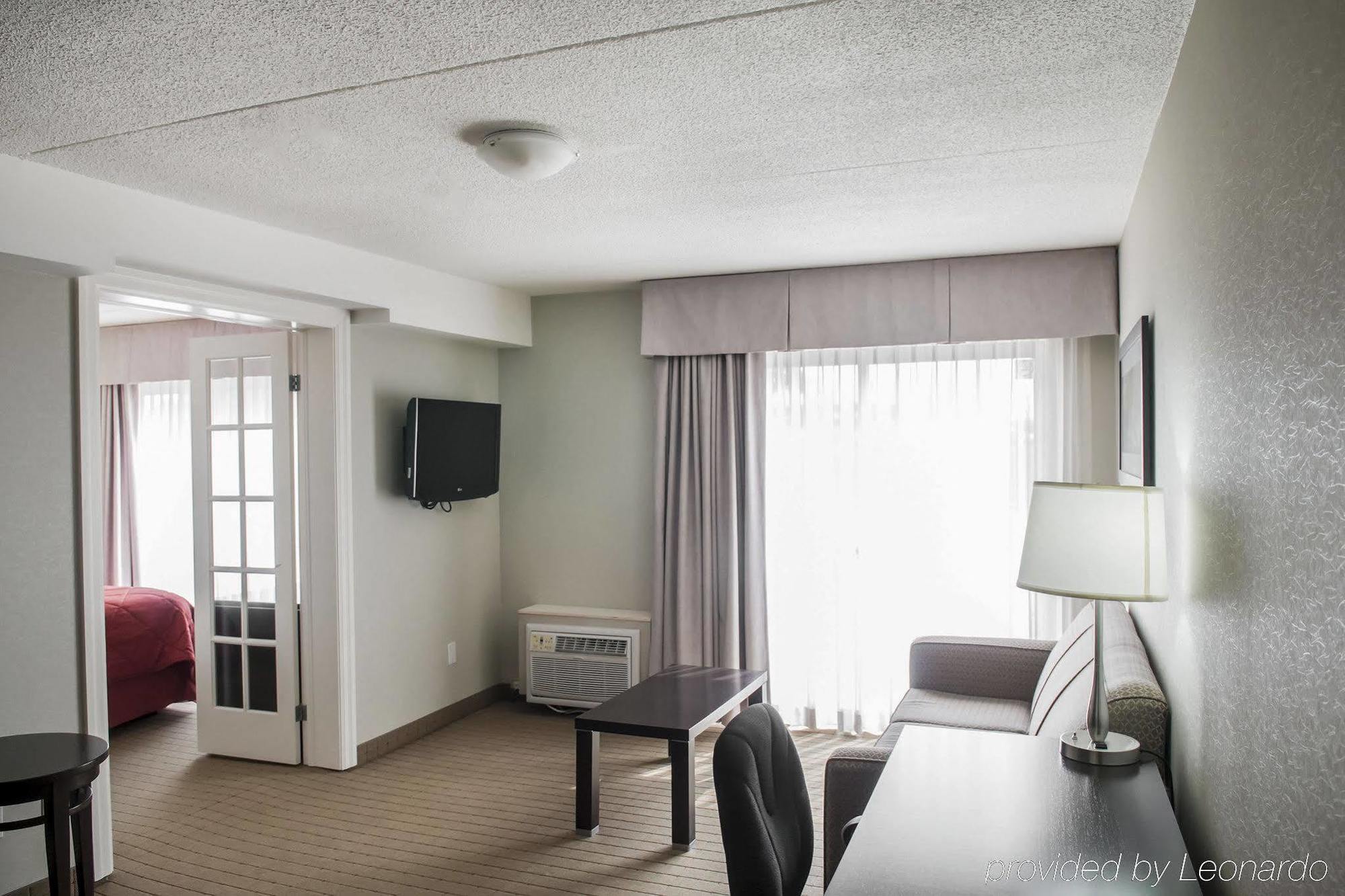 Comfort Airport West 2* Mississauga
