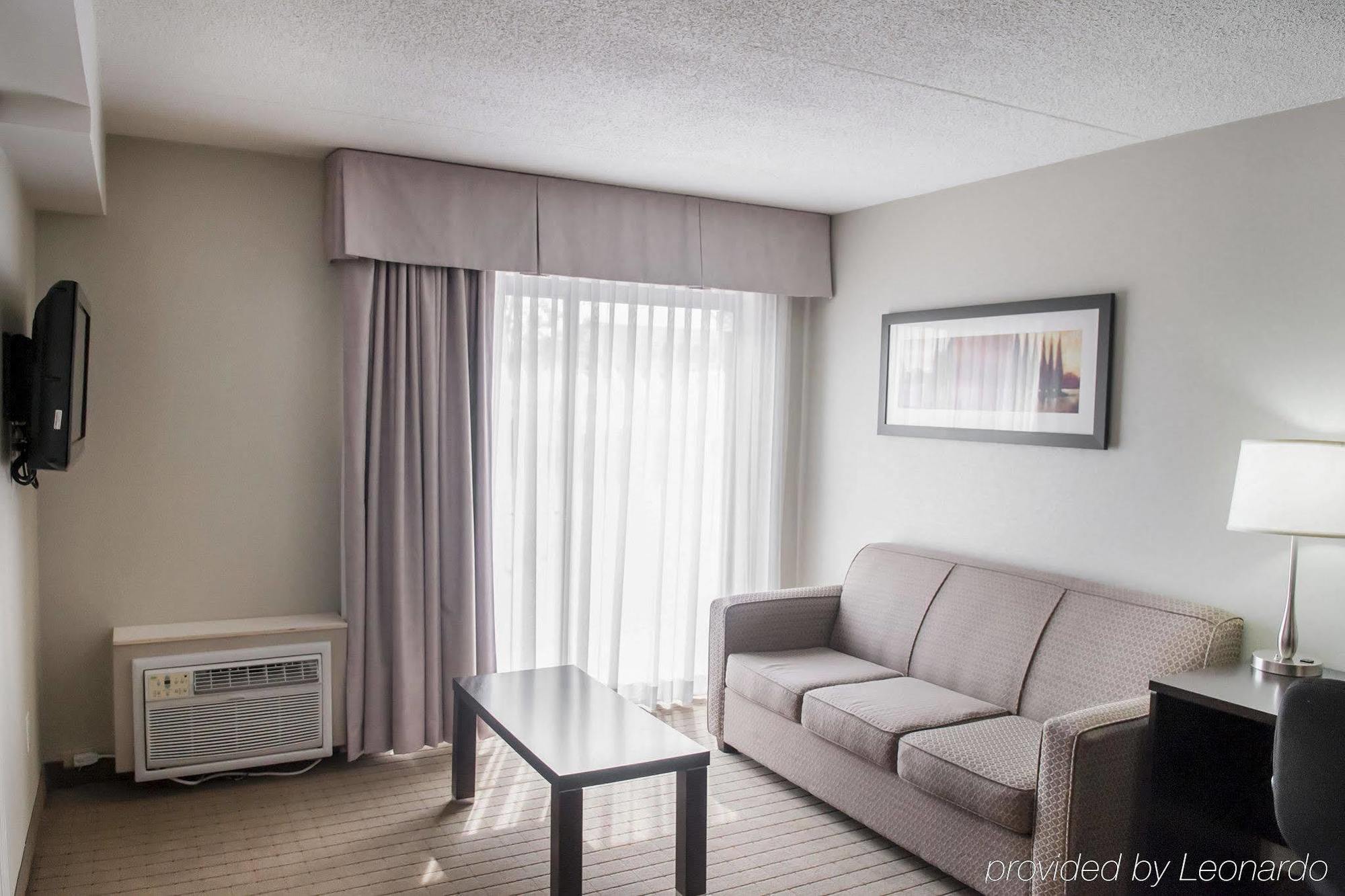 Inn Comfort Airport West Mississauga