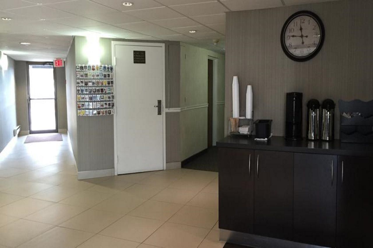 Comfort Airport West Inn Mississauga
